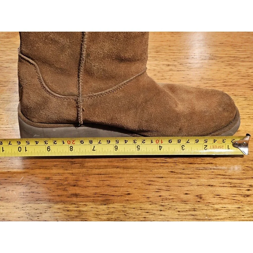 UGG Koolaburra Boot Womens Koola Short Fashion Size 7 Chestnut Brown